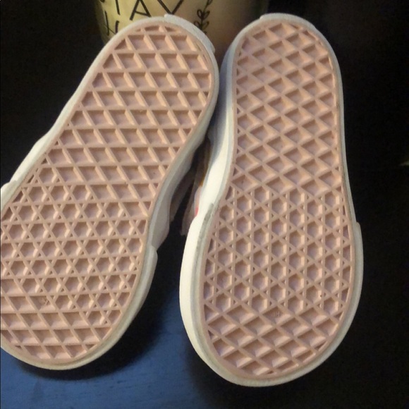 Vans - Picture 4 of 4